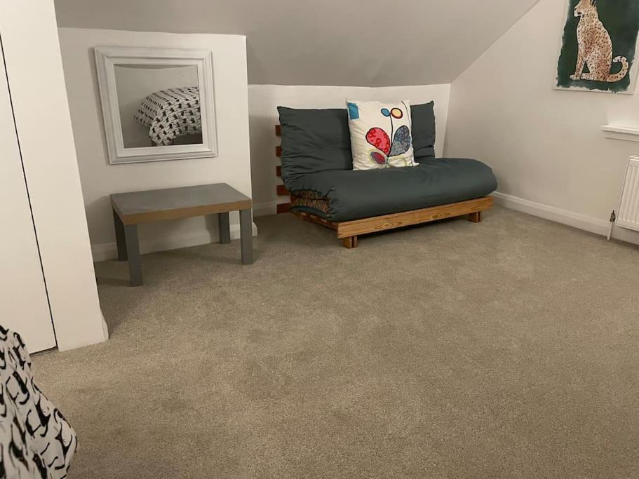 Stylish & Spacious 2 Storey, 3 Bed