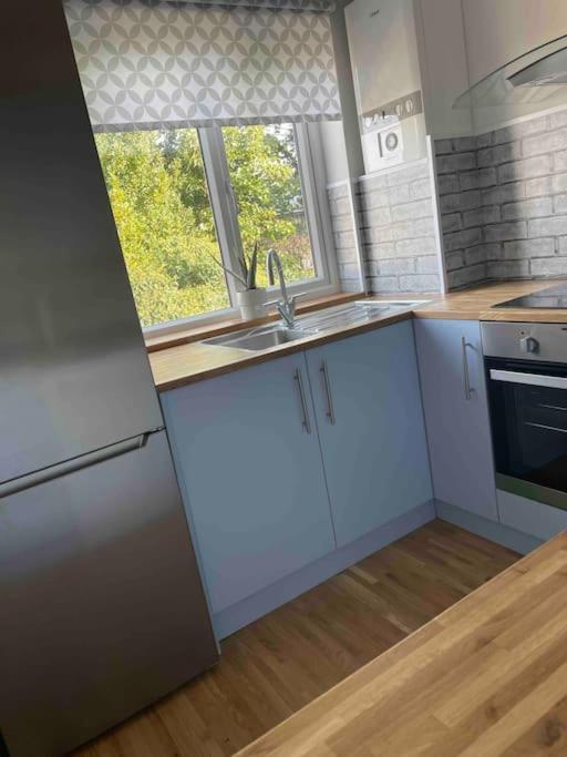 Stylish & Spacious 2 Storey, 3 Bed *